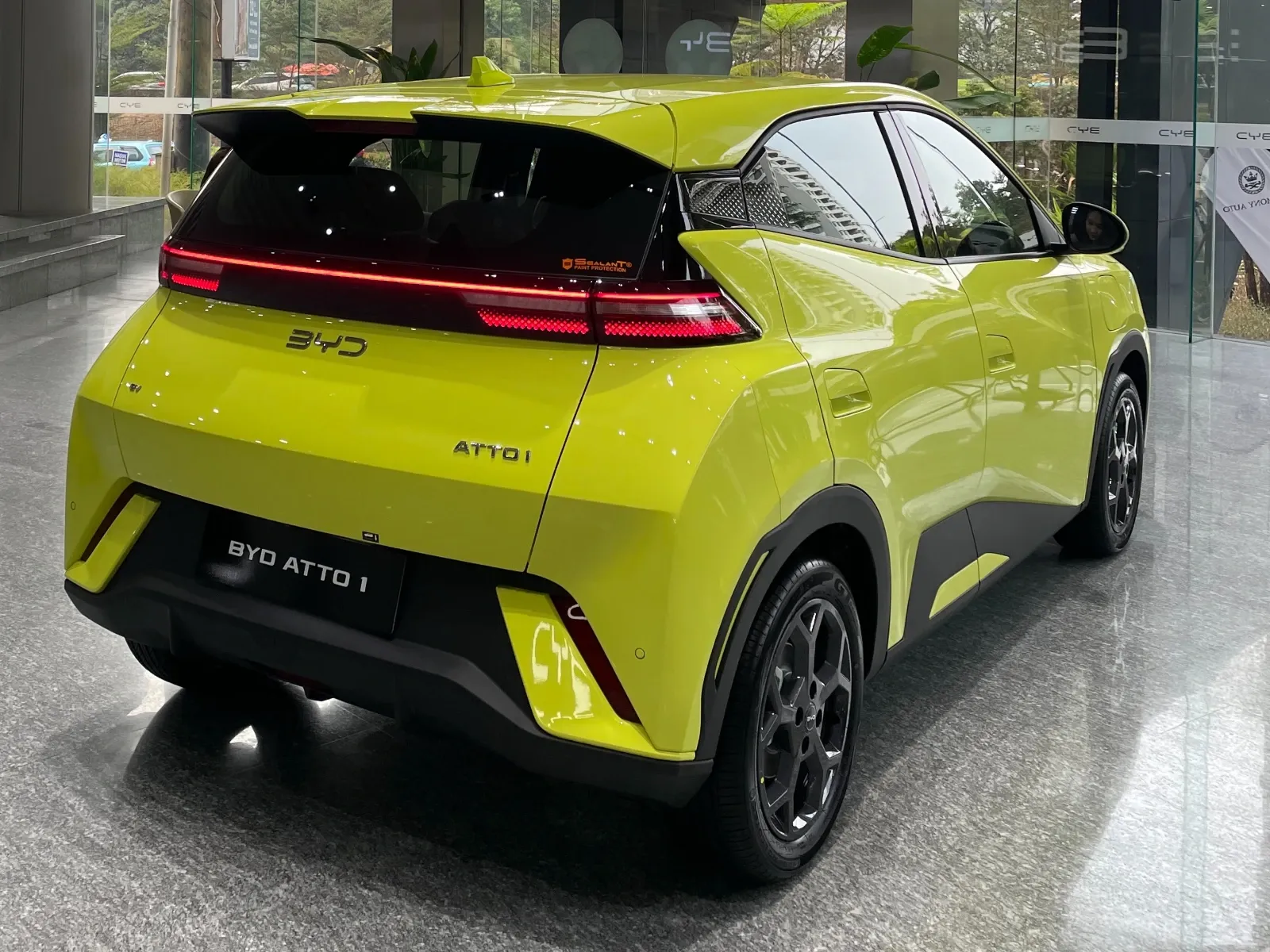 BYD ATTO 1 tampak 2
